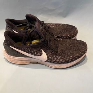 Nike mens sneakers